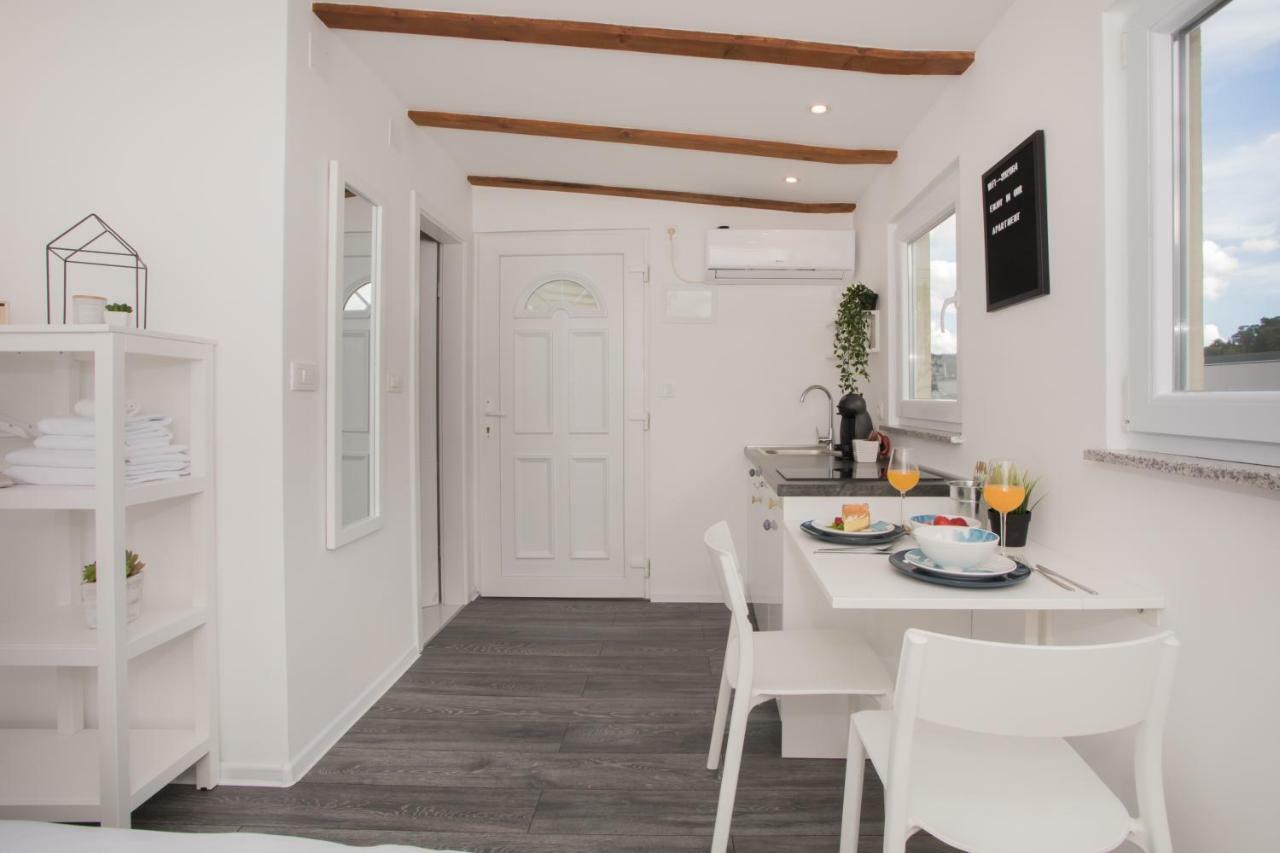 Studio Apartment Skatula Skradin Eksteriør bilde